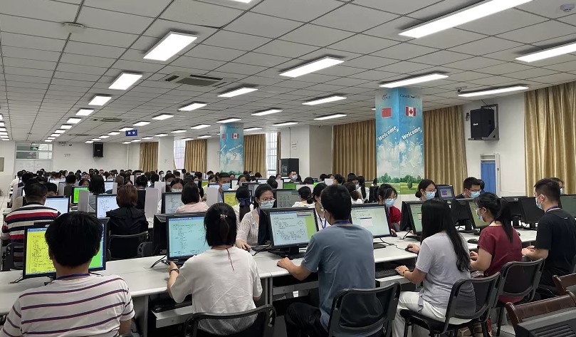 大学公共课阅卷对学生社会责任感培养的意义